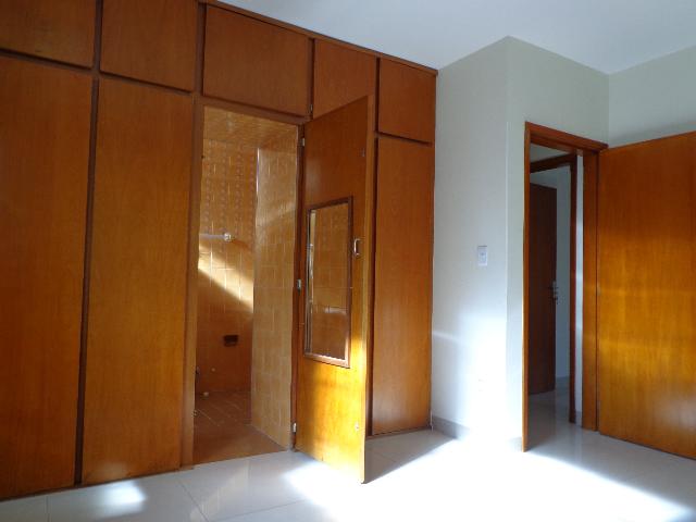 Alugar Apartamento / Padrão em Uberlândia R$ 2.000,00 - Foto 12