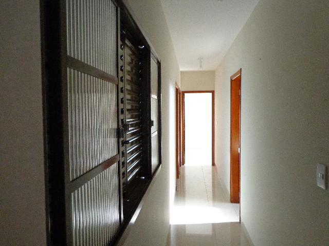 Alugar Apartamento / Padrão em Uberlândia R$ 2.000,00 - Foto 6