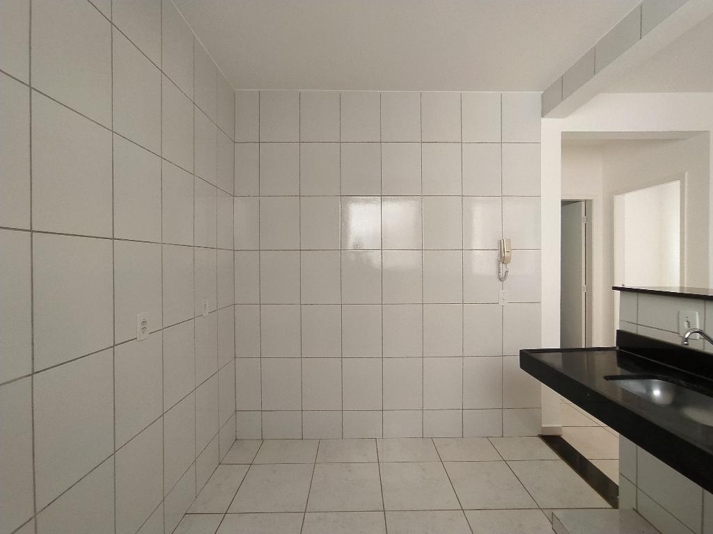 Alugar Apartamento / Padrão em Uberlândia R$ 890,00 - Foto 14