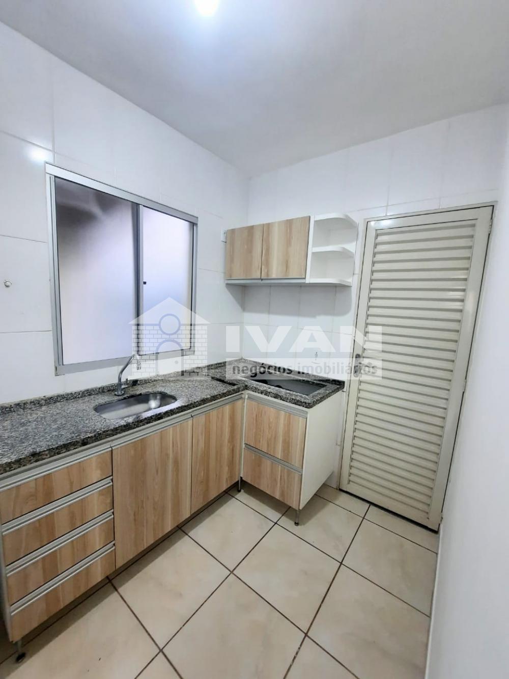 Comprar Casa / Condomínio em Uberlândia R$ 180.000,00 - Foto 13