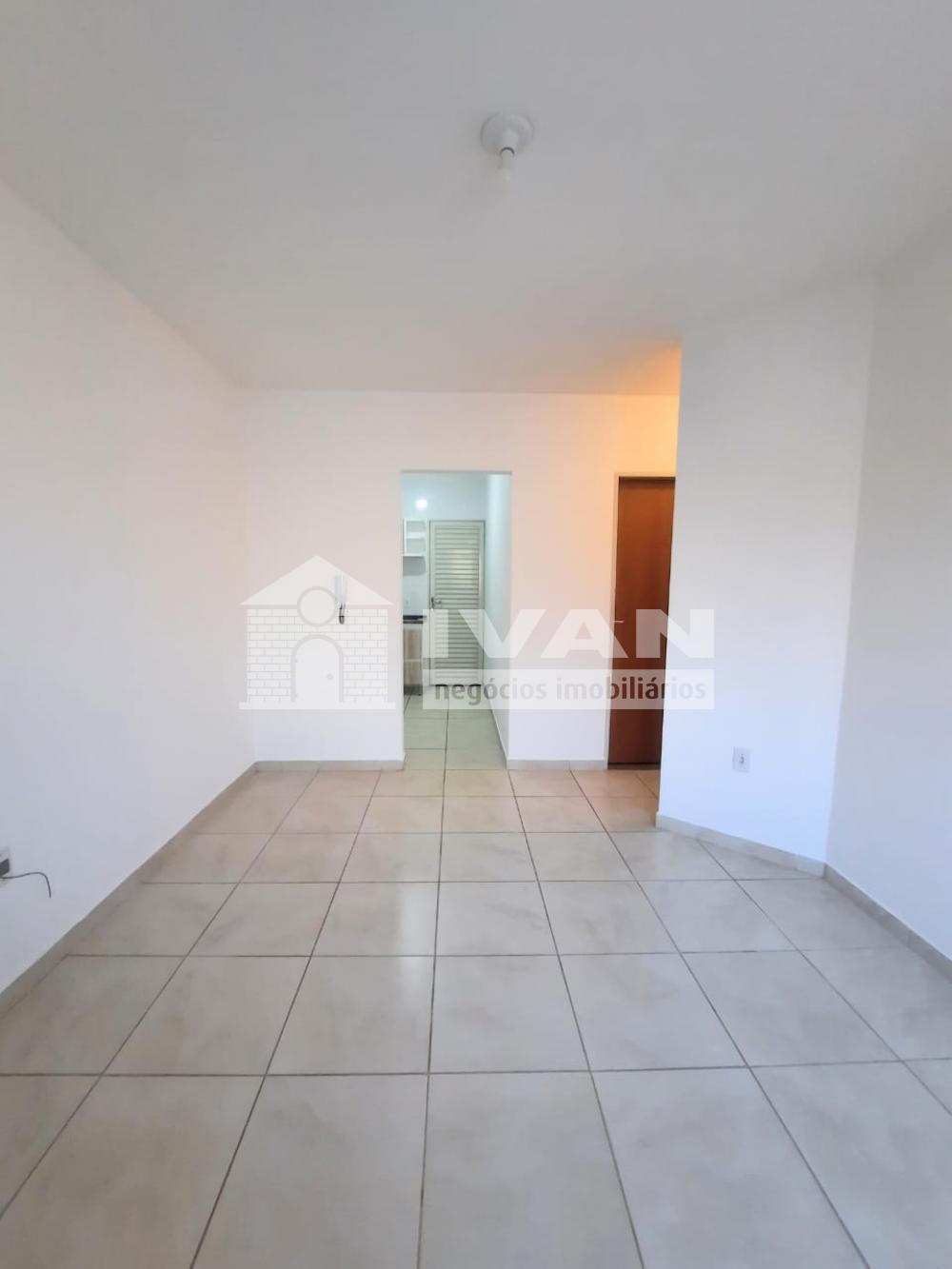 Comprar Casa / Condomínio em Uberlândia R$ 180.000,00 - Foto 5