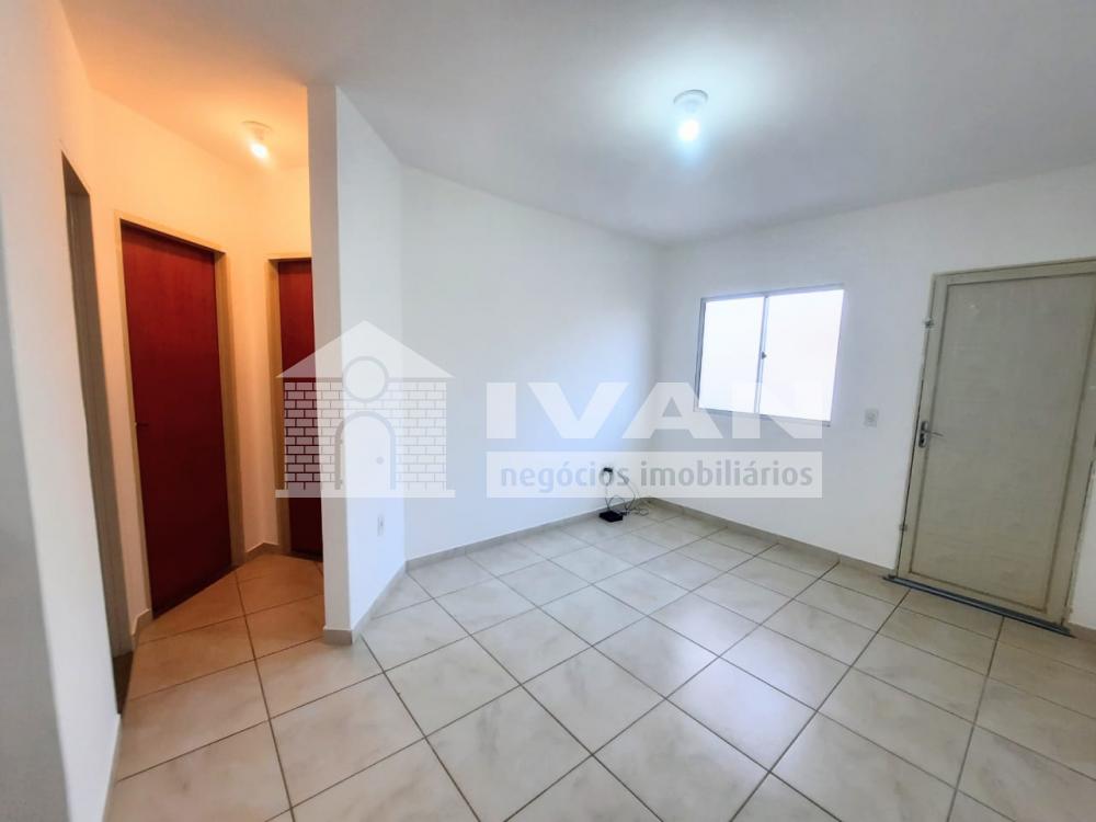 Comprar Casa / Condomínio em Uberlândia R$ 180.000,00 - Foto 4