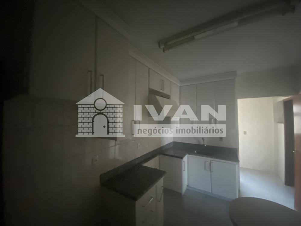 Comprar Apartamento / Padrão em Uberlândia R$ 270.000,00 - Foto 18