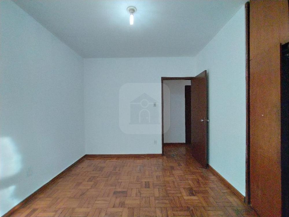 Alugar Casa / Padrão em Uberlândia R$ 2.900,00 - Foto 19