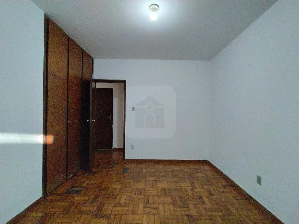 Alugar Casa / Padrão em Uberlândia R$ 2.900,00 - Foto 21
