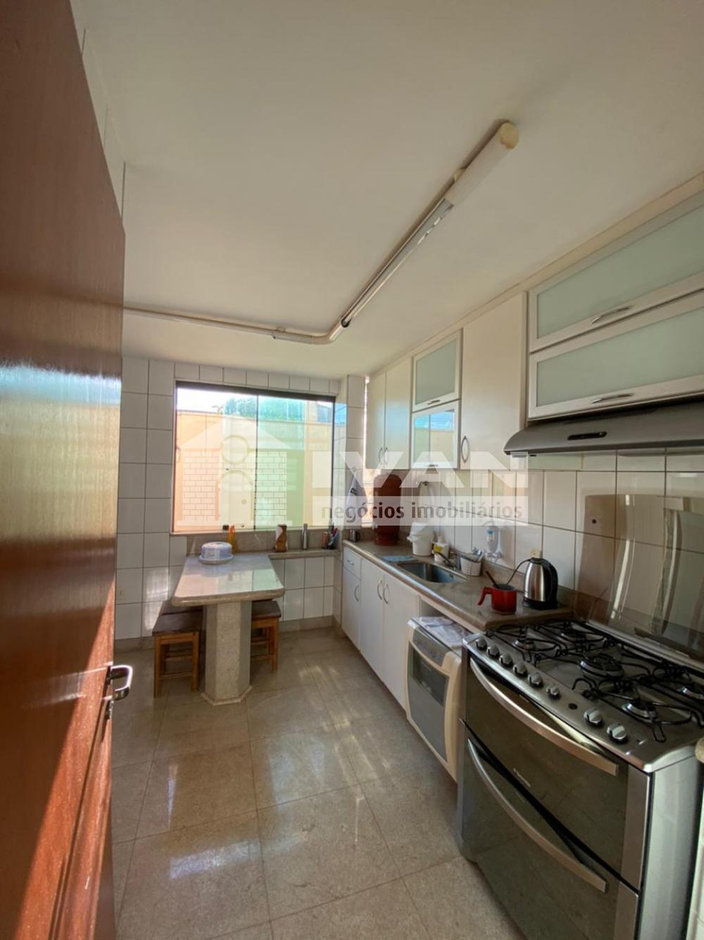Comprar Casa / Padrão em Uberlândia R$ 1.680.000,00 - Foto 18