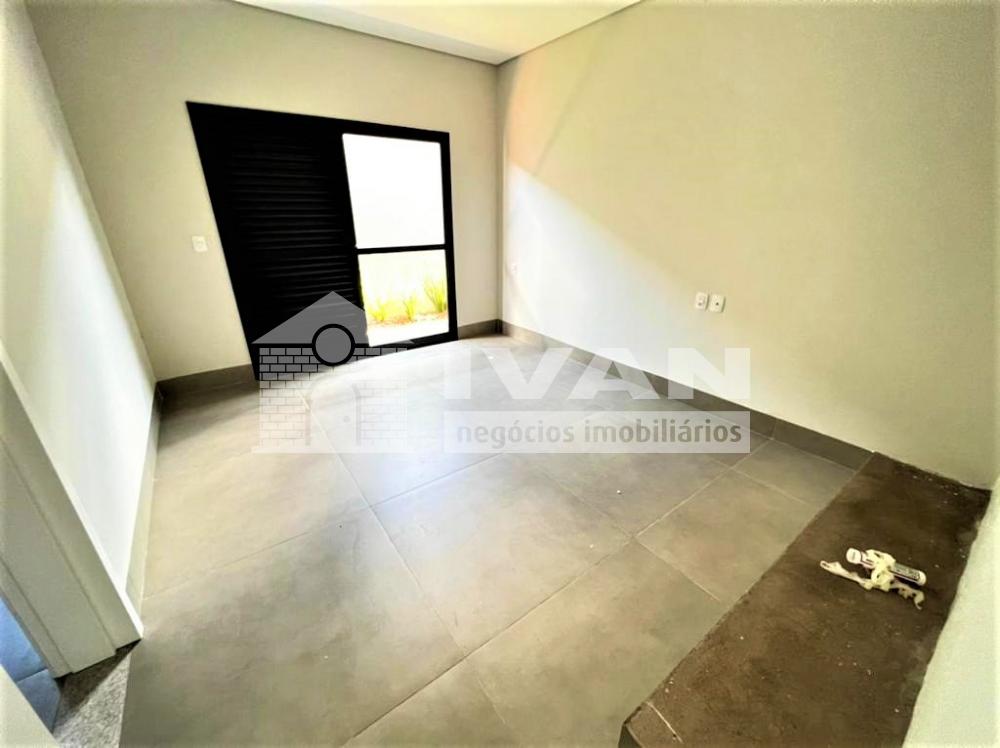 Comprar Casa / Condomínio em Uberlândia R$ 1.650.000,00 - Foto 8