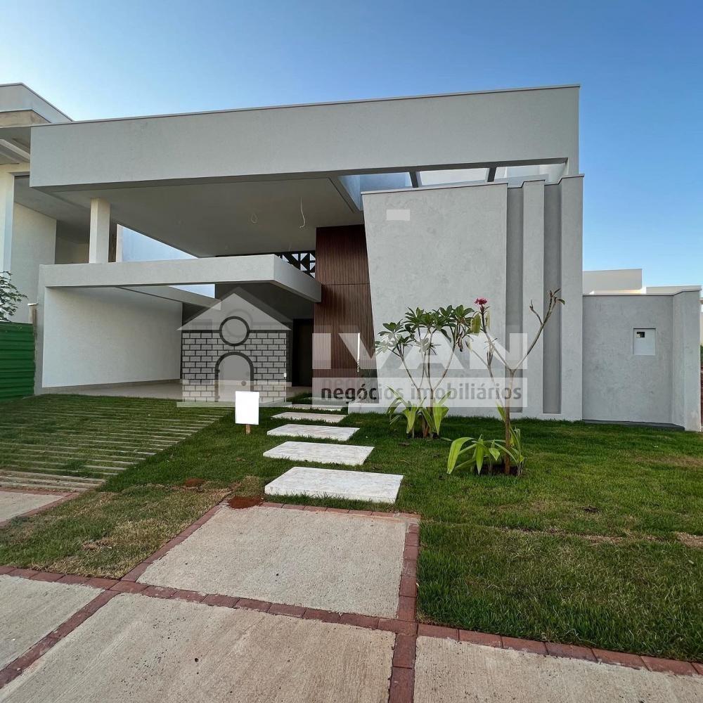 Comprar Casa / Condomínio em Uberlândia R$ 2.100.000,00 - Foto 1