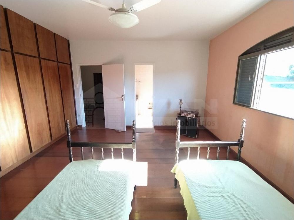 Alugar Casa / Padrão em Uberlândia R$ 6.000,00 - Foto 20