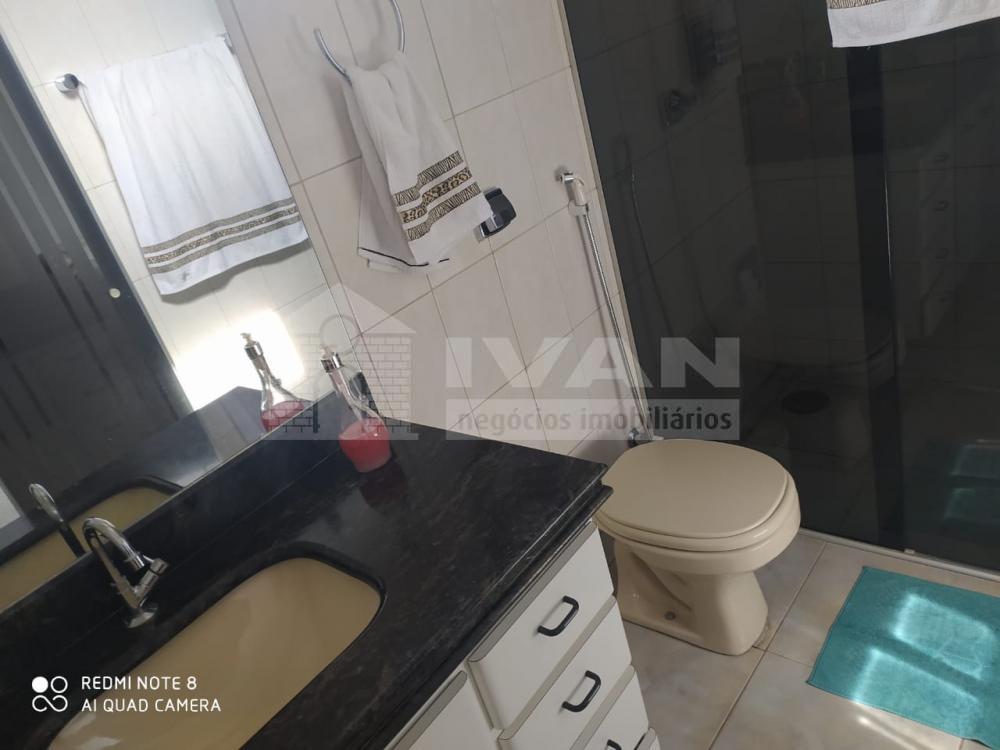 Comprar Apartamento / Padrão em Uberlândia R$ 300.000,00 - Foto 11