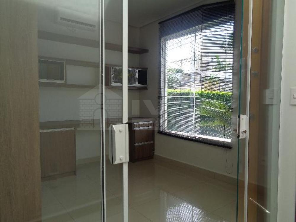 Alugar Casa / Condomínio em Uberlandia R$ 7.500,00 - Foto 5