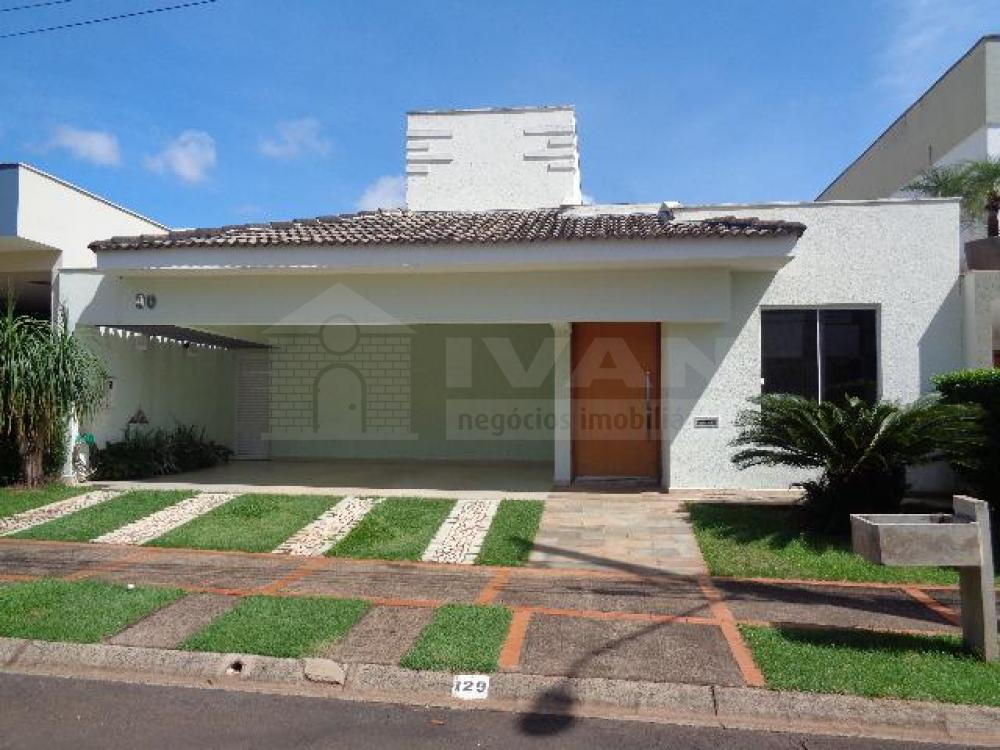 Alugar Casa / Condomínio em Uberlandia R$ 7.500,00 - Foto 1