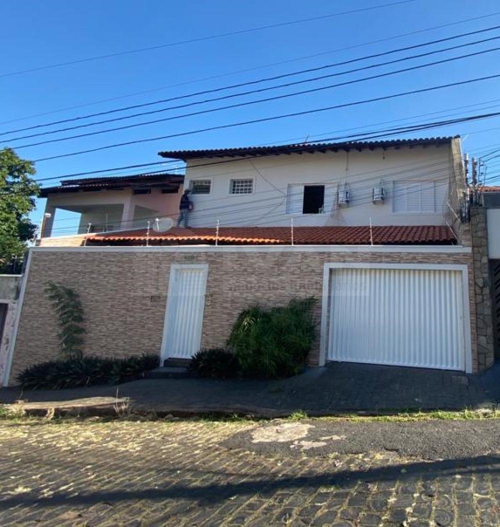 Comprar Casa / Sobrado em Uberlândia R$ 1.440.000,00 - Foto 1