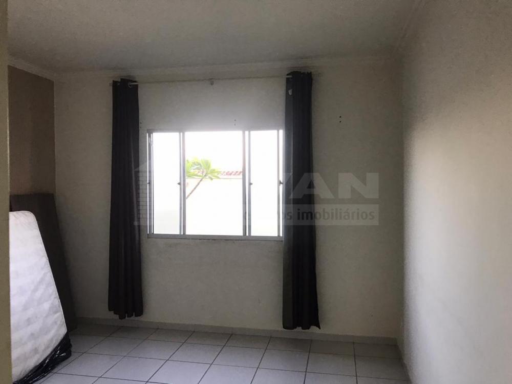 Comprar Apartamento / Padrão em Uberlândia R$ 110.000,00 - Foto 4