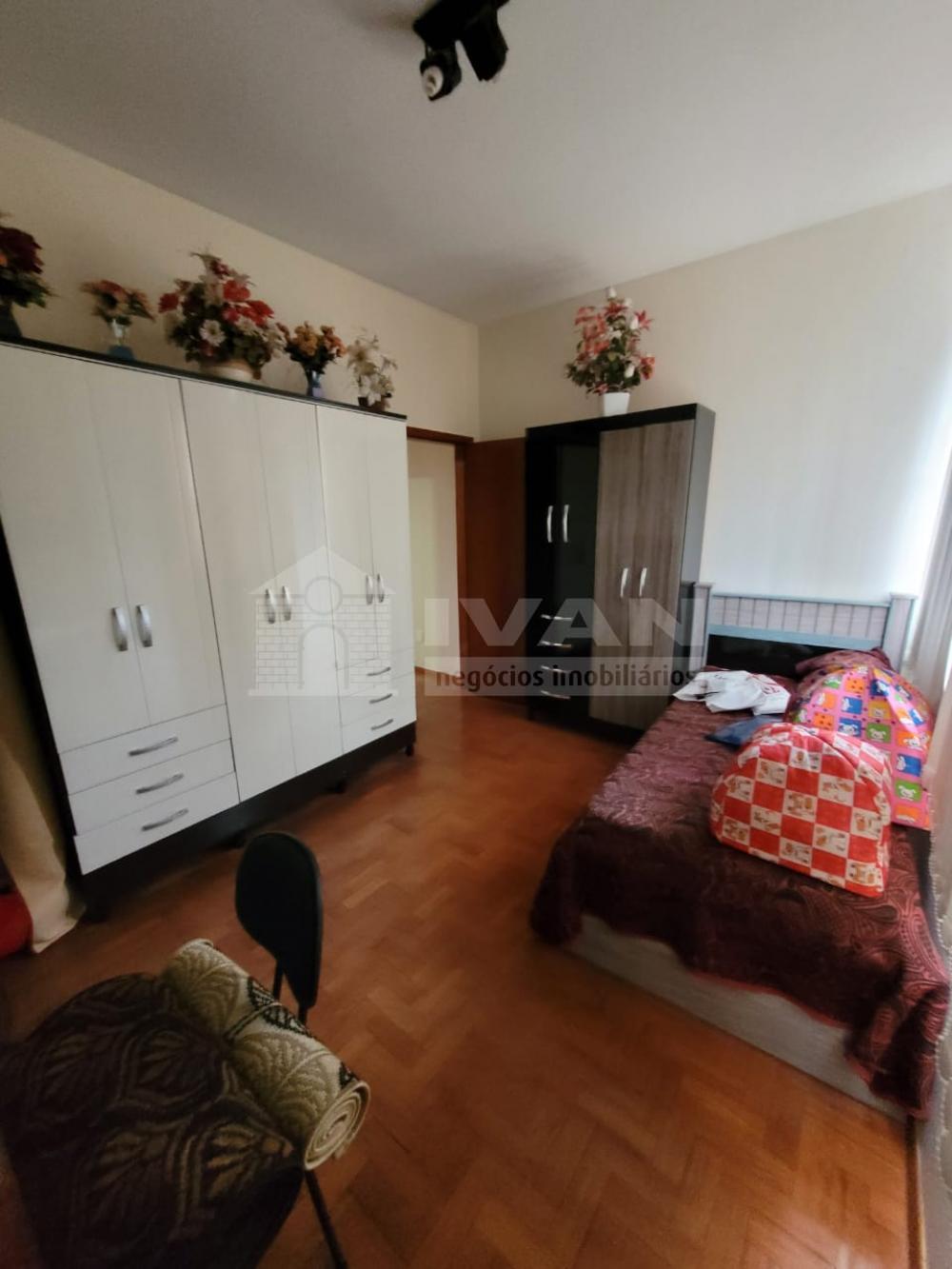 Comprar Apartamento / Padrão em Uberlândia R$ 360.000,00 - Foto 9