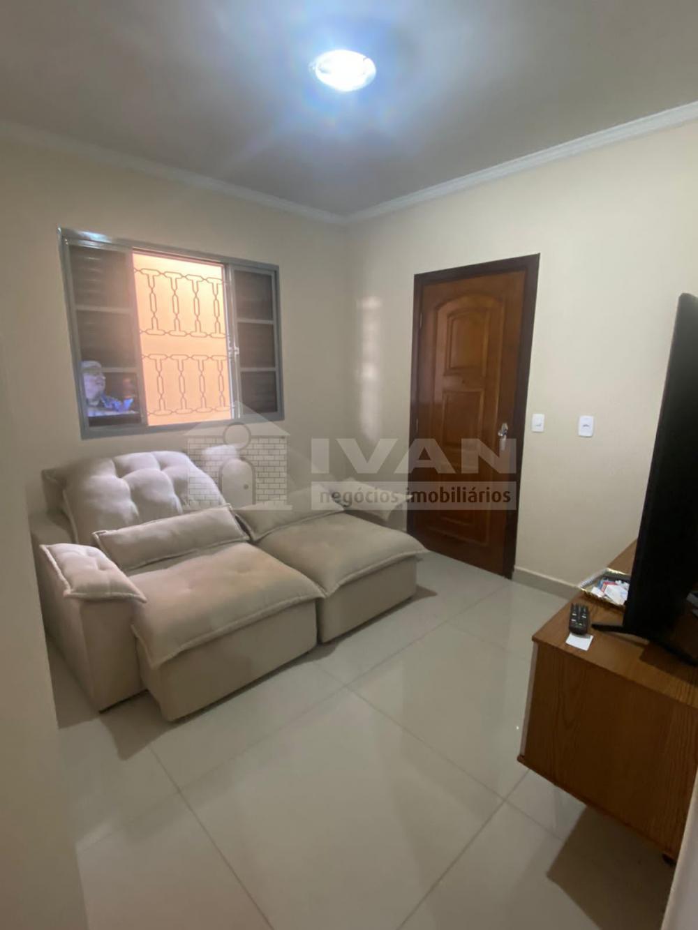 Comprar Apartamento / Padrão em Uberlândia R$ 209.000,00 - Foto 2