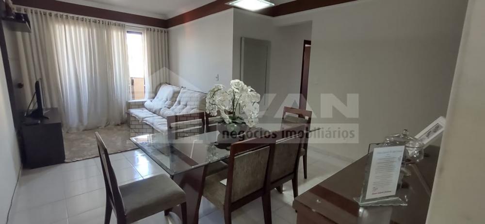 Comprar Apartamento / Padrão em Uberlândia R$ 290.000,00 - Foto 1