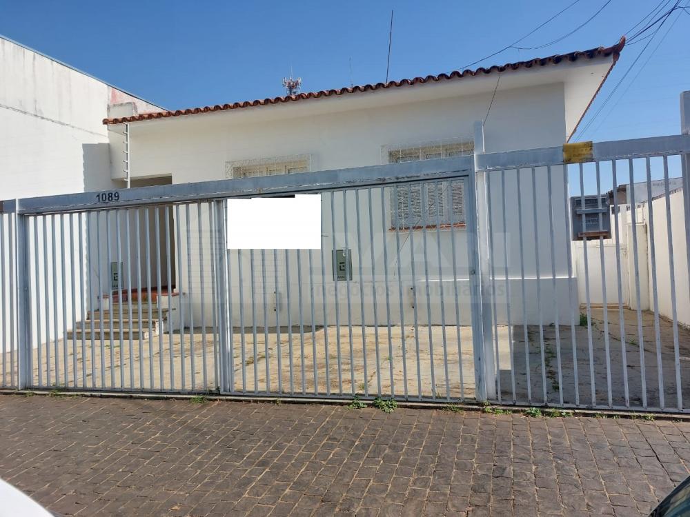 Comprar Casa / Padrão em Uberlândia R$ 750.000,00 - Foto 1