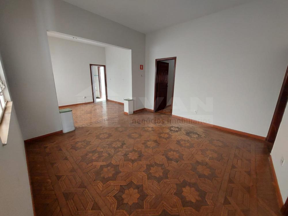 Comprar Casa / Padrão em Uberlândia R$ 750.000,00 - Foto 4
