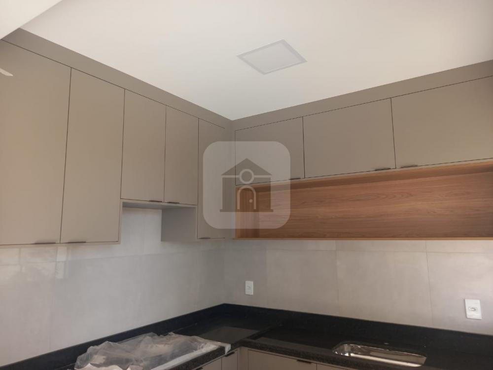 Comprar Apartamento / Padrão em Uberlândia R$ 273.000,00 - Foto 11