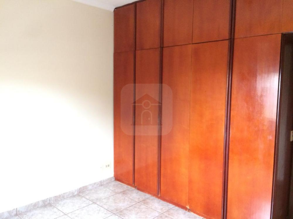 Comprar Apartamento / Padrão em Uberlândia R$ 350.000,00 - Foto 9