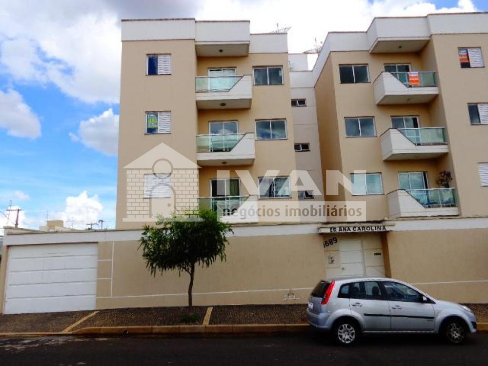 Comprar Apartamento / Padrão em Uberlândia R$ 270.000,00 - Foto 10