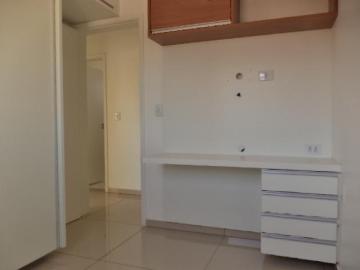 Apartamento para locação e venda no bairro Santa Mônica.