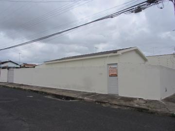 Casa para locação no bairro Planalto