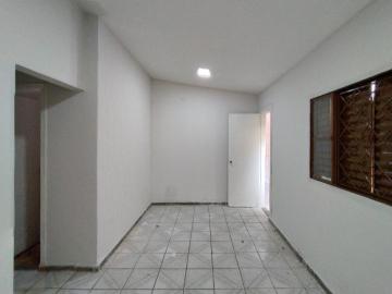 Casa para locação no bairro Custodio Pereira