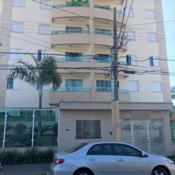 Apartamento à venda no Bairro Brasil