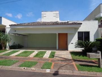Casa em condomínio para locação no bairro Gávea Paradiso