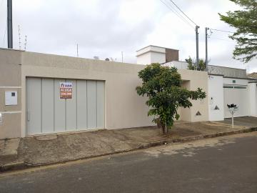 Casa para locação e vendas no bairro Granada