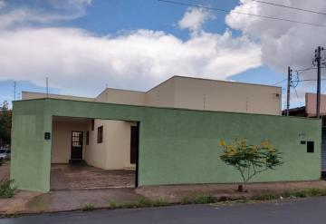 Casa para locação no bairro Vigilato Pereira