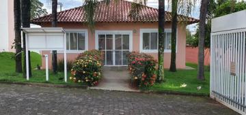 Casa para locação e vendas no bairro Jardim Karaiba