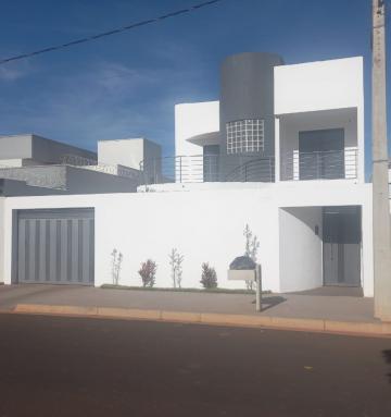 Alugar Casa / Sobrado em Uberlândia. apenas R$ 600.000,00