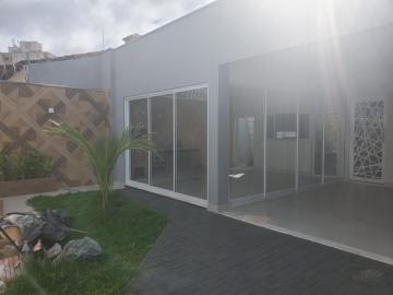 Casa a venda no bairro Jardim Patrícia
