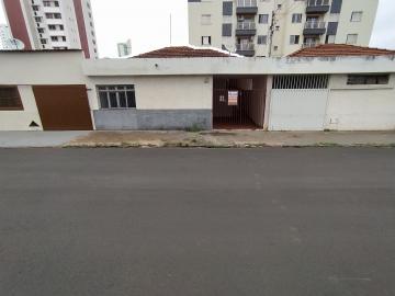 Casa para locação residencial e comercial no bairro Osvaldo Rezende