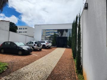 Casa Comercial Para Locação e Venda no Bairro Brasil