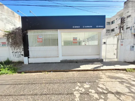 Casa Comercial para Locação no bairro Centro