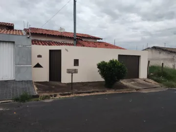 Casa para locação e venda bairro Jardim Holanda.