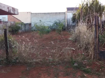 Terreno à venda no bairro Laranjeiras.