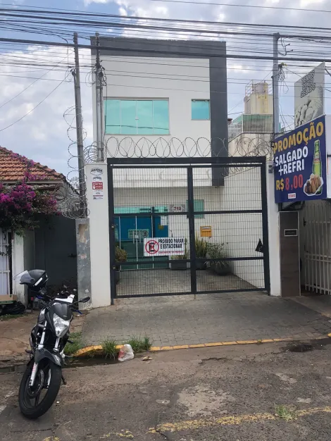 Prédio comercial para locação no bairro Osvaldo Rezende