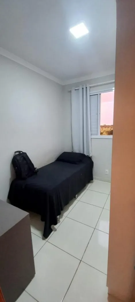 Apartamento à venda no bairro Laranjeiras.