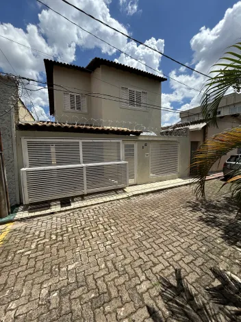 Casa/Sobradopara venda no bairro Martins em Uberlândia/MG